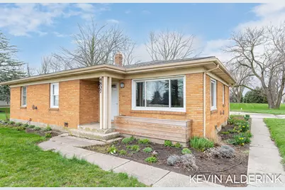 4807 142nd Avenue, Holland, MI 49423 - Photo 1