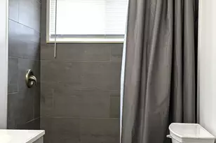 30113 Hazelwood St, Inkster, MI 48141 - Photo 9