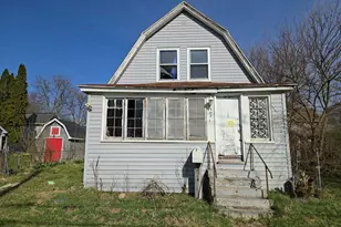 707 S Eaton St, Albion, MI 49224 - Photo 1