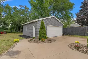 984 Evanston Ave, Muskegon, MI 49442 - Photo 5