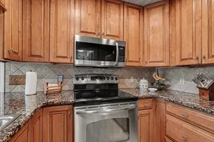 1336 Lama Rd, Kalamazoo, MI 49008 - Photo 11