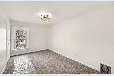 1104 N Waterloo Avenue, Jackson, MI 49202 - Photo 19