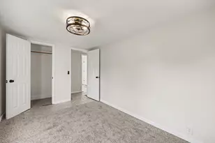 1104 N Waterloo Ave, Jackson, MI 49202 - Photo 17