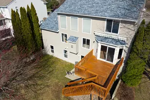 6779 Winter Creek Rd, Norton Shores, MI 49444 - Photo 7