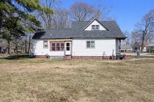 2337 6th St, Muskegon, MI 49444 - Photo 3