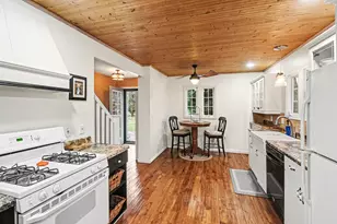 9362 Clubhouse Dr W, Stanwood, MI 49346 - Photo 11