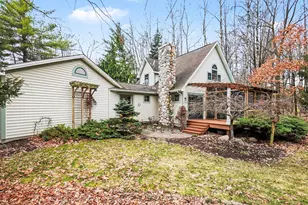 9362 Clubhouse Dr W, Canadian Lakes, MI 49346 - Photo 29