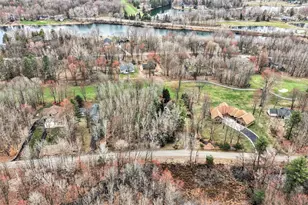 9362 Clubhouse Dr W, Stanwood, MI 49346 - Photo 37