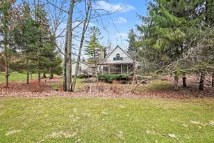 9362 Clubhouse Dr W, Canadian Lakes, MI 49346 - Photo 31