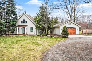 9362 Clubhouse Dr W, Canadian Lakes, MI 49346 - Photo 39
