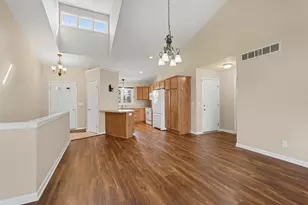 1216 S Linwood Dr NW, Grand Rapids, MI 49534 - Photo 7