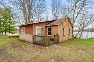 461 21st St, Otsego, MI 49078 - Photo 1