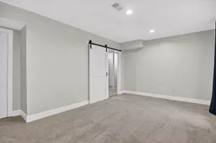 2797 Green Valley Dr, Ann Arbor, MI 48103 - Photo 43