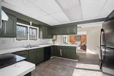 685 Ironwood Drive, Ann Arbor, MI 48103 - Photo 3