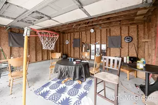 1350 Arthur St, Muskegon, MI 49442 - Photo 37