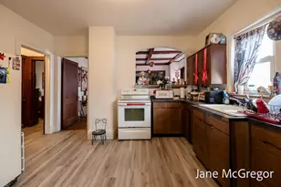 1350 Arthur St, Muskegon, MI 49442 - Photo 27