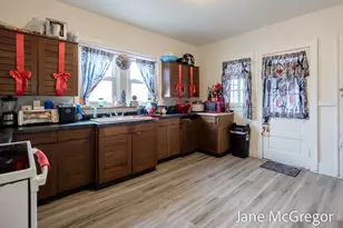 1350 Arthur St, Muskegon, MI 49442 - Photo 25