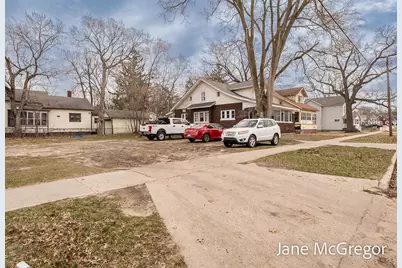 1350 Arthur Street, Muskegon, MI 49442 - Photo 3