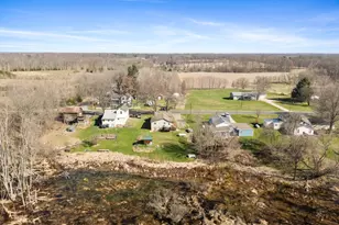 517 W Fenwick Rd, Fenwick, MI 48834 - Photo 23