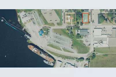 102 W Dowland Street, Ludington, MI 49431 - Photo 1