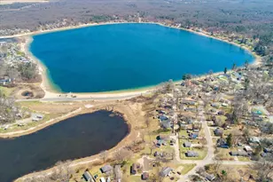 213 N Stewart St, Muskegon, MI 49442 - Photo 33