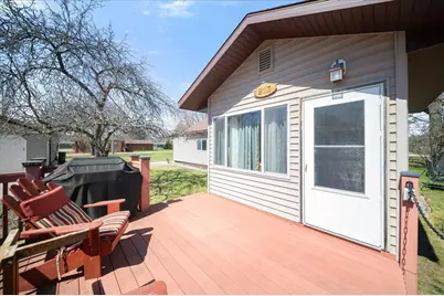 213 N Stewart Street, Muskegon, MI 49442 - Photo 5