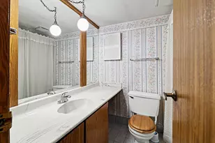 1878 E Parkdale Ave, Manistee, MI 49660 - Photo 17