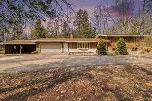 1878 E Parkdale Ave, Manistee, MI 49660 - Photo 31