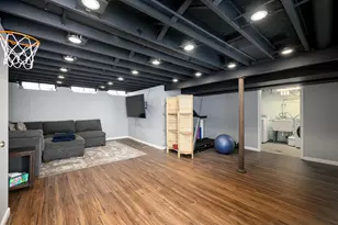 2626 Page Ct, Ann Arbor, MI 48104 - Photo 39