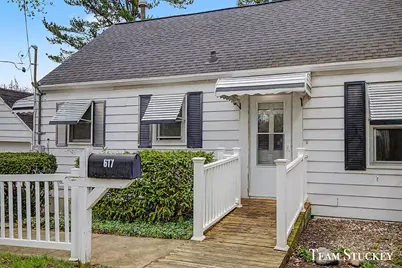 617 Vernon Avenue, Lansing, MI 48910 - Photo 7