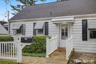 617 Vernon Ave, Lansing, MI 48910 - Photo 7