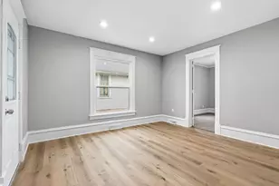 365 White Pigeon St, Constantine, MI 49042 - Photo 7