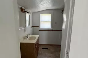 714 N Maple Grove Ave, Hudson, MI 49247 - Photo 11