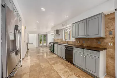 27110 Hickory Street, Harrison, MI 48045 - Photo 9