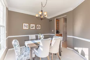 2130 Springwood Ct, Ann Arbor, MI 48103 - Photo 7