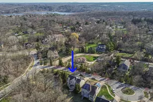 2130 Springwood Ct, Ann Arbor, MI 48103 - Photo 5