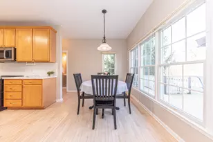 2130 Springwood Ct, Ann Arbor, MI 48103 - Photo 13