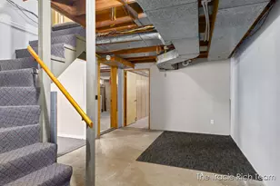 8121 S Youngman Rd, Greenville, MI 48838 - Photo 25