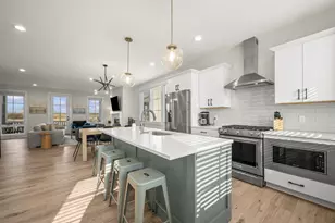 152 Mariners Cv, Saint Joseph, MI 49085 - Photo 23