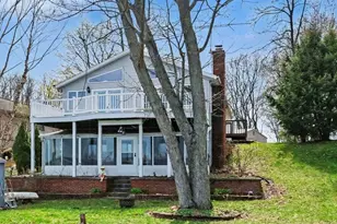 19656 Lakeshore Dr, Three Rivers, MI 49093 - Photo 3