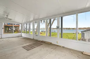 19656 Lakeshore Dr, Three Rivers, MI 49093 - Photo 17