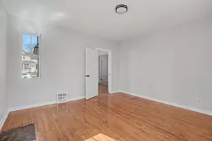 143 Delaware Ave, Muskegon, MI 49442 - Photo 5