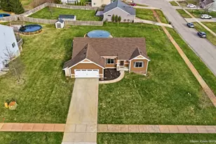 4547 Green Meadow Dr, Caledonia, MI 49316 - Photo 9