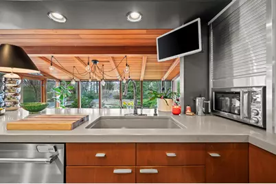 2301 S State Street, Saint Joseph, MI 49085 - Photo 33