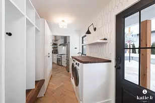 1041 Cambridge Dr SE, East Grand Rapids, MI 49506 - Photo 7