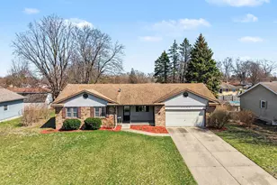 7500 Brower Ln, Jenison, MI 49428 - Photo 3