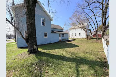 822 Vine Street, Manistee, MI 49660 - Photo 5