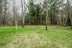 57601 70th St, Hartford, MI 49057 - Photo 5