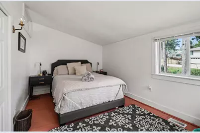 732 N 22nd Avenue, Mears, MI 49436 - Photo 23