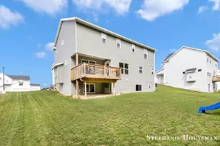 1774 Solitude Dr NE, Grand Rapids, MI 49525 - Photo 35
